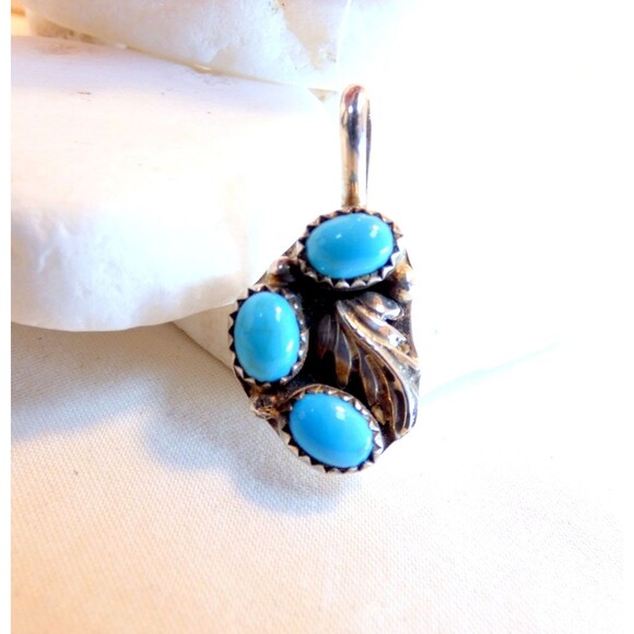 Vintage Native American Navajo  Sterling Silver Turquoise Pendant - Picture 1 of 8